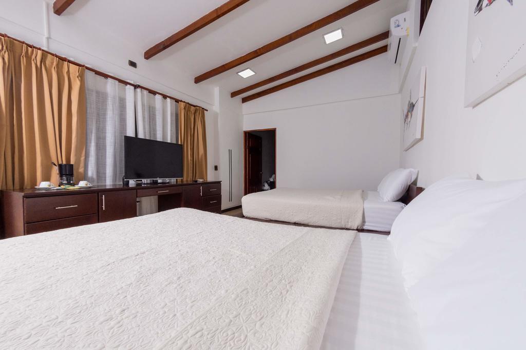 Cafe De Playa Beach Front Hotel 코코 외부 사진