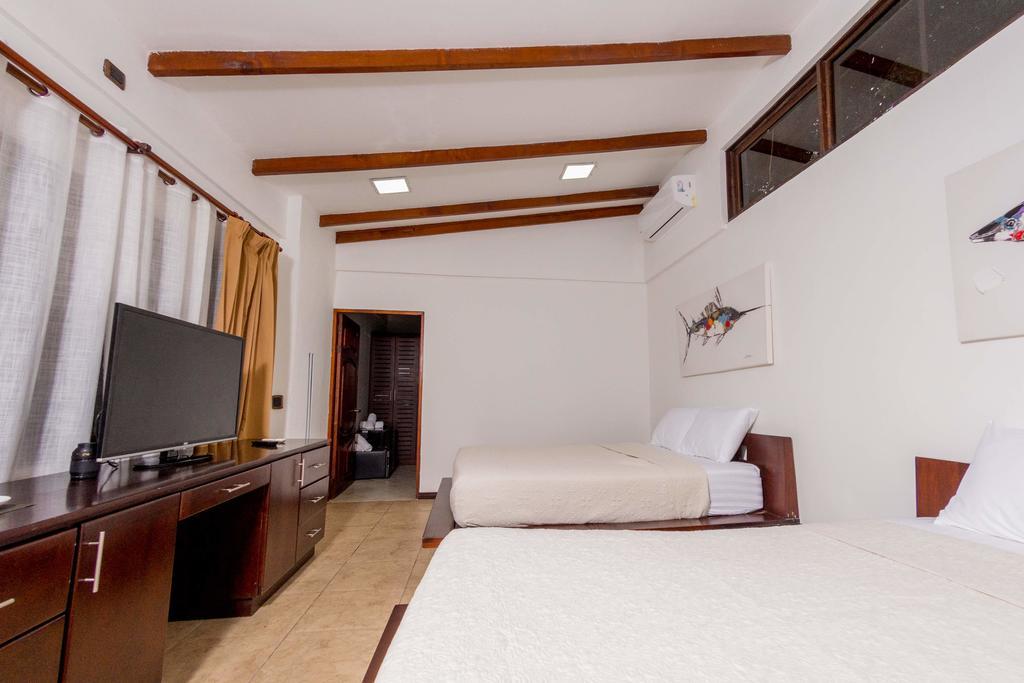 Cafe De Playa Beach Front Hotel 코코 외부 사진